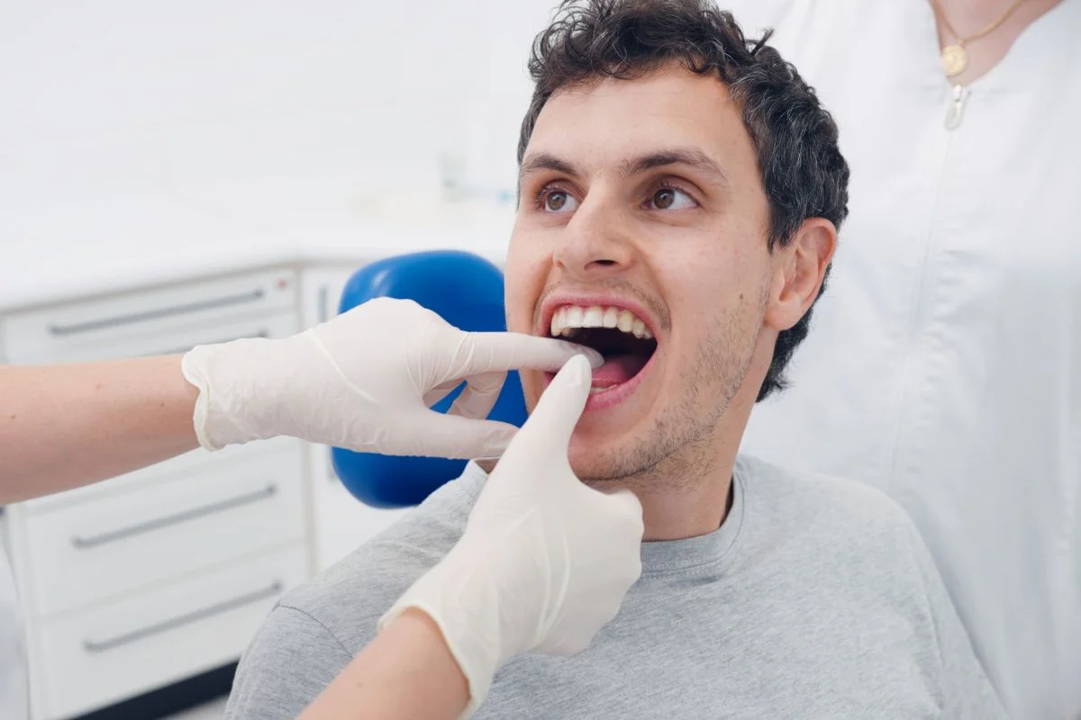 Emergency Dentist vs ER